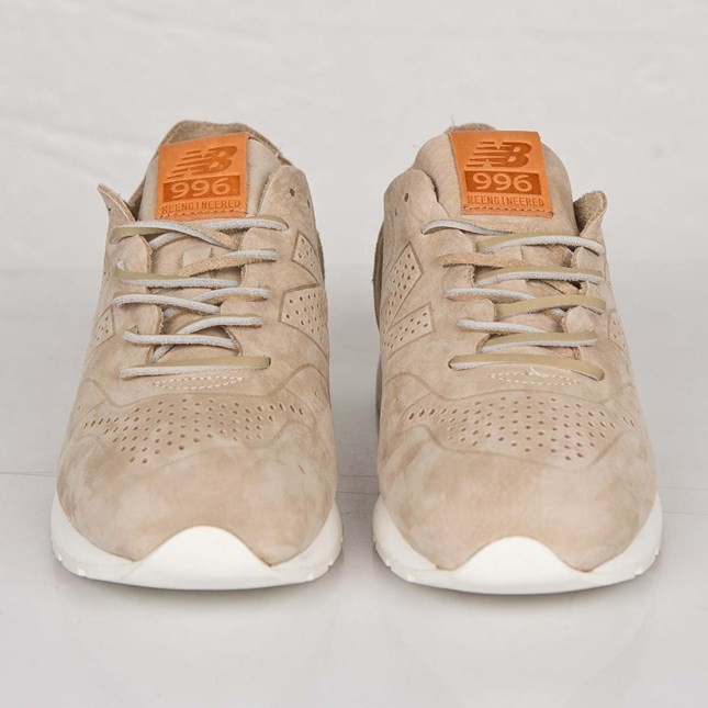 new balance leder beige